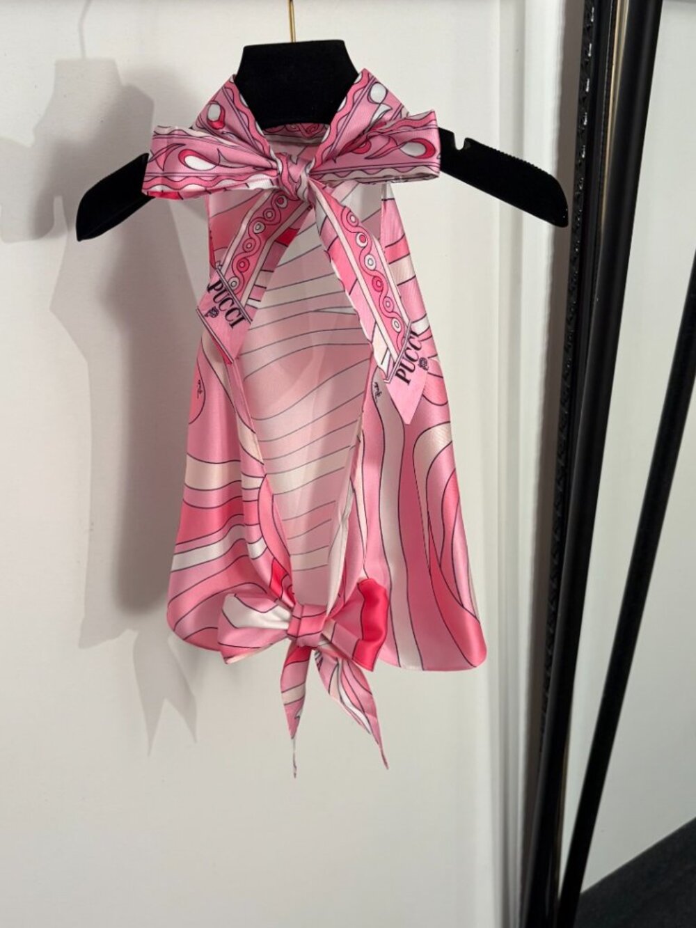 💗Pucci Pink Wave Print Satin Halter Mini Dress Tie Back Sleeveless Retro Silky - Picture 2 of 2